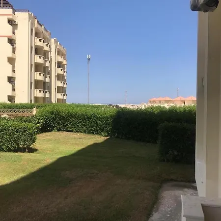 Stella Heights - Cozy 3Bd Chalet With Amazing Private Garden - North Coast ستيلا هايتس الساحل الشمالي - شاليه ارضي بحديقه العلمين المظهر الخارجي الصورة